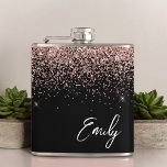 Cantil Rosa Rosa Rosa Dourada, Rosa Negra Negra, Monogram<br><div class="desc">Negra-menina e Rosa Dourada - Folha fina rosa-esbranquiçada com brilho metálico com nome de monograma e primeiro plano de festa. Isto faz o doce e perfeito aniversário de 16 anos, casamento, chá de panela, aniversário, chá de fraldas ou festa de solteira presente para alguém que ama luxo de luxo e...</div>