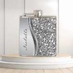 Cantil Silver Faux Glitter Glam Bling Personalizado Metal<br><div class="desc">Este design também está disponível em outros modelos de telefone. Escolha Tipo de dispositivo para ver outros iPhone, Samsung Galaxy ou Google capas. Alguns estilos podem ser alterados selecionando Estilo se essa for uma opção. Você também pode transferir este design para outro produto ou capa de telefone. O brilho é...</div>