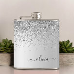 Cantil Silver Glitter Monograma Nome Luxury Girly<br><div class="desc">Folha de Prata Folha Metálica Espessante Glitter Brutado Monograma Metálico Nome e Frasco de Partido Inicial. Isto faz o doce e perfeito aniversário de 16 anos,  casamento,  chá de panela,  aniversário,  chá de fraldas ou festa de solteira presente para alguém que ama luxo de luxo e estilos quíticos.</div>