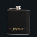 Cantil Simples preto Dourado Girly Monogramas Nome Assina<br><div class="desc">Simples preto e Dourado Monograma, Simples, Simples, Nome de Monograma, Script Personalizado de Assinatura. Este design com seu primeiro nome em um estilo bonito, escrito à mão, estilo swash tail tipografia de assinatura em fundo preto e ouro. Estes são fáceis de personalizar. Presente de festa de solteira feminina excelente, presente...</div>