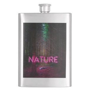 Cantil Sinal magenta da natureza neon-magenta da floresta