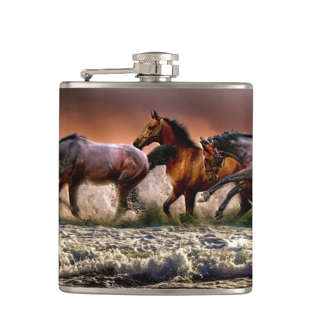 Cantil Três Cavalos Trocando no Oceano (Frente)