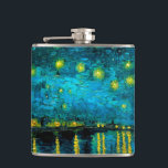 Cantil Van Gogh Starry Night Over the Rhône<br><div class="desc">Flask que apresenta o óleo de Vincent van Gogh,  pintando Starry Night sobre o Ródano (1888). As estrelas amarelas brilhantes decoram o céu azul noturno como um casal rolando ao longo de um riverbank em Arles. Um presente perfeito para fãs de Impressionismo Poste e arte holandesa.</div>