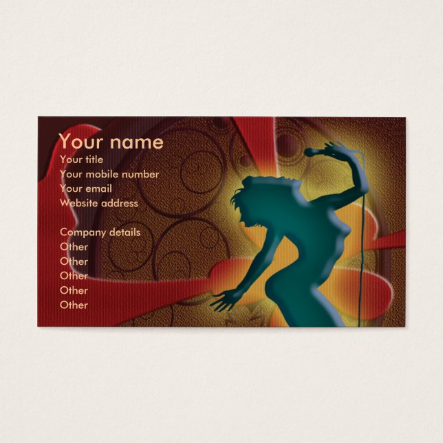 Cantor atuando em holofote noturno (Frente)