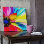 Canvas Estreita da Flor de Água Arco-Íris<br><div class="desc">Esta canvas única e colorida do arco-íris,  esticada,  faria um excelente extra a qualquer casa!</div>