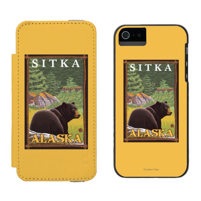 Capa Carteira Para iPhone, Incipio Urso preto na floresta - Sitka, Alaska (Lado a lado)