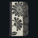 Capa Carteira Para Samsung Galaxy S4 Floral contemporâneo em preto e branco<br><div class="desc">© Daphne Brissonnet/Apple selvagem.  Imagem preto e branco das flores na flor completa. A imagem vem com um fundo modelado floral em cores pretas e esbranquiçados.</div>