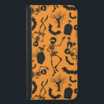Capa Carteira Para Samsung Galaxy S5 Halloween Skeletons Macabre Dance<br><div class="desc">Skeletons de Halloween Dança Macabre,  morcegos,  bruxos e lápides,  todos os elementos reunidos para compor um padrão assustador. Direitos autorais de arte vetorial BluedarkArt.</div>