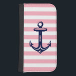 Capa Carteira Para Samsung Galaxy S4 Tinta rosa do Pastel Pink da Âncora Náutica do Mon<br><div class="desc">Design elegante com âncora náutica azul e branca com fundo pastel rosa e listras brancas. Monograma opcional.</div>