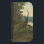 Capa Carteira Para Samsung Galaxy S4 Vista de trás de Elk Olhando sobre um lago<br><div class="desc">Você mora longe da natureza? Esta bela e,  no entanto,  clássica dá uma impressão de paz e as cores da alce são precisas,  o que torna esta imagem muito realista. Obtenha esta arte estilizada da natureza em seus produtos favoritos!</div>