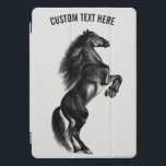 Capa de ipad de Cavalo Direita - Texto Personaliza<br><div class="desc">Cavalo Preto Preto - Pintura - Personalizável - Escolher / Adicionar o Texto Único - Nome / Cores / Fonte / Tamanho / Elementos - Imagem / Mais - Torne o Presente Especial - Redimensionar e mover ou remover e adicionar elementos / texto com ferramenta de personalização! Pintura e Design...</div>