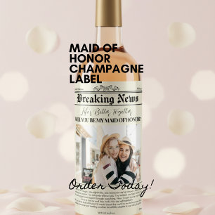 Capa de Jornal de Proposta de Dama de Honra 1 Foto