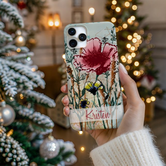 Capa de Telefone com Flor Silvestre Personalizada (Personalize Your Tech! Add a custom name to this artistic Wildflower phone case.)