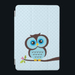 Capa Para iPad Mini Coruja azul bonito<br><div class="desc">A ilustração adorável do vetor de uma coruja bonito empoleirou-se em um ramo de árvore em um fundo das bolinhas. Arte pelo design de Babystar em mygrafico.com</div>