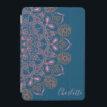 Capa Para iPad Mini Modern Boho Mandala Medallion Teal Script Name<br><div class="desc">Um giro moderno em um clássico motif mandala cor-de-rosa e laranja sobre fundo negro,  personalizado com seu nome.</div>