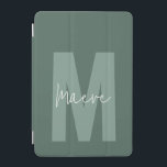 Capa Para iPad Mini Monograma mínimo moderno com imagem verde<br><div class="desc">Um monograma moderno e mínimo de tipografia sage verde e branco elegante e simples design de capa de ipad personalizado único e único.</div>
