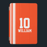 Capa Para iPad Mini Nome cor laranja & branco nome do esporte número c<br><div class="desc">Cobrir de gabinete do ipad estilo desportivo laranja e branco. Num estilo de camisa desportiva Personalize com o nome e a idade especial, o ano ou o número de sorte da sua escolha. O caso atual diz: William 10. *Por favor, note que alguns nomes nem sempre serão ajustados devido à...</div>