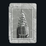 Capa Para iPad Mini Ruas de Nova Iorque com o Empire State Building<br><div class="desc">Você esteve em Nova York? Então você vai adorar esta impressão das ruas da cidade com um interesse do Empire State Building. Comprar esta peça e aproxime-se um pouco da Grande Maçã!</div>
