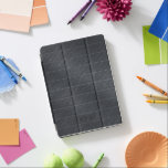 Capa Para iPad Pro Fibra Metálica de Carbono de Cinza Escura Monogram<br><div class="desc">Simples e elegante cinza escura tona fundo metálico de fibra de carbono. Monograma personalizável.</div>