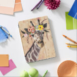 Capa Para iPad Pro Klimt Giraffe | Coroa De Flores<br><div class="desc">Esta impressão apresenta uma girafa doce enfeitada em uma coroa de flores | Por Victoria Borges. ID da imagem: 128245GG</div>