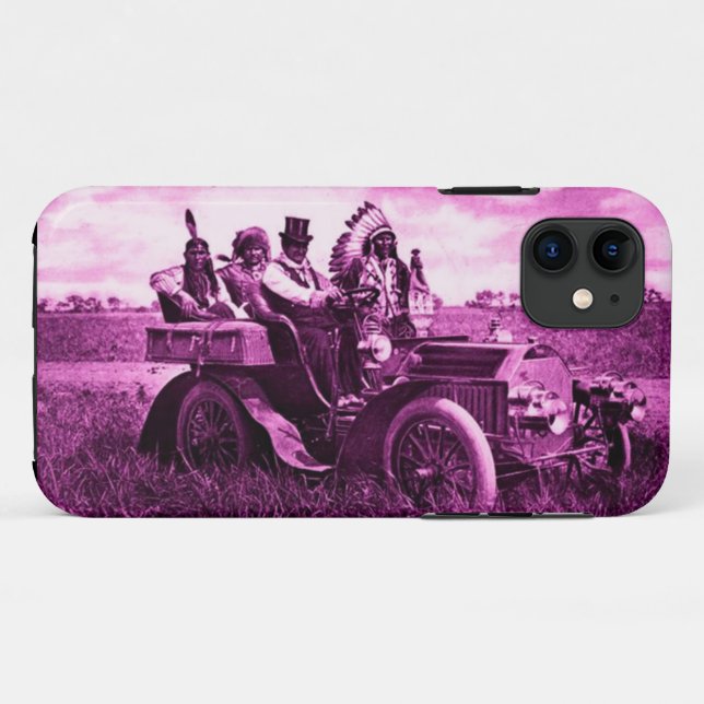 CAPA PARA iPhone 11 APACHES E GERONIMO CONDUZINDO UM CARRO A MOTOR (Verso (horizontal))