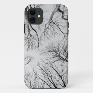 Capa Para iPhone 11 Árvores Leafless na madeira de Thiepval