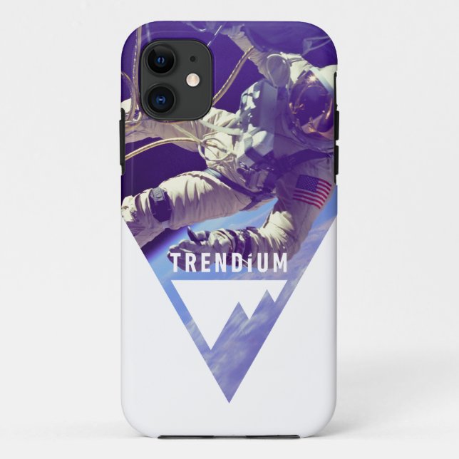 Capa Para iPhone 11 Astronauta autêntico de Trendium no triângulo (Verso)