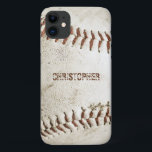Capa Para iPhone 11 Baseball Vintage Personalizado<br><div class="desc">Uma foto de uma bola de beisebol vintage vestida fornece o fundo dessa capas de iphone personalizada. Adicione o seu nome a fontes de sans serif amargas em apuros numa sombra de castanho avermelhado que corresponda à costura. Ideal para o fã de beisebol ou esporte na sua lista de presentes....</div>