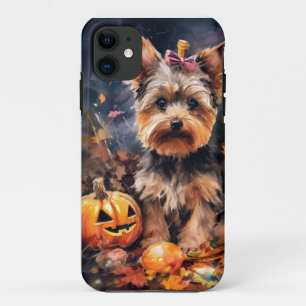 Capa Para iPhone 11 Biewer Terrier de Halloween com Abóboras Assustado