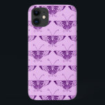 Capa Para iPhone 11 Borboleta Deco de Arte Estilizada - roxa e orquíde<br><div class="desc">Reprodução de um padrão estilizado de papel de parede da borboleta Art Deco - roxo ametista sobre fundo rosa-orquídeo pálido</div>