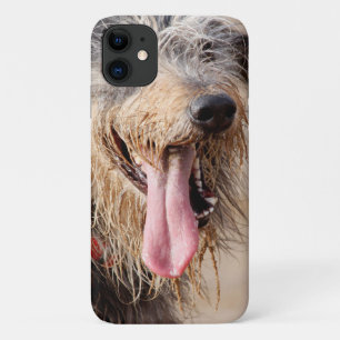 Capa Para iPhone 11 Cachorro feliz na praia