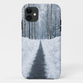 Capa Para iPhone 11 Caminho de Floresta de Inverno Nebuloso Paisagem d