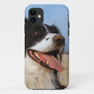 Capa Para iPhone 11 Cão feliz na praia