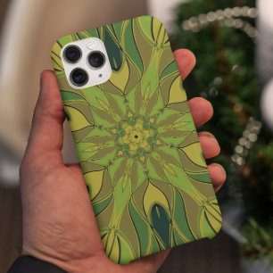 Capa Para iPhone 11 Cartografia Mandala Flor Verde Amarelo e Azul