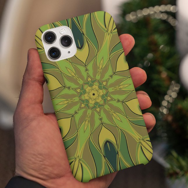 Capa Para iPhone 11 Cartografia Mandala Flor Verde Amarelo e Azul (Criador carregado)