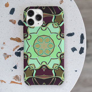 Capa Para iPhone 11 Cartografia Mandala Flor Verde Roxo e Preto