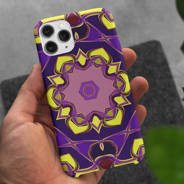 Capa Para iPhone 11 Cartoon Mandala Flor Amarelo e Puro (Criador carregado)