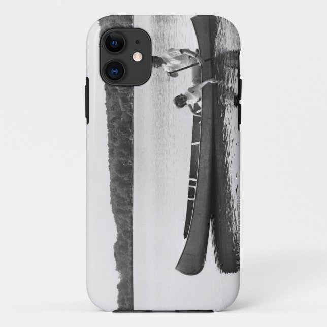 Capa Para iPhone 11 Casal em uma canoa (Verso)