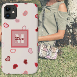 Capa Para iPhone 11 Corações no Cimento Branco de Rosa a Vermelho