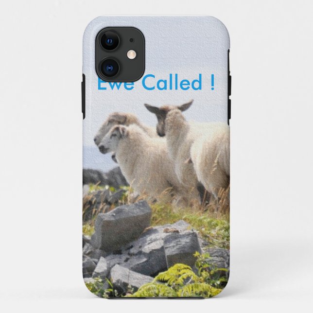 Capa Para iPhone 11 Designs Quirky - Ovinos em um campo (Verso)