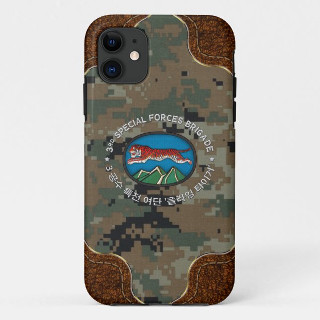 Capa Para iPhone 11 Edição Especial de Patch do 3º SF BDE (Verso)