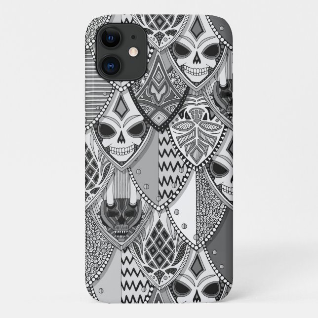 Capa Para iPhone 11 escudos góticos bw (Verso)