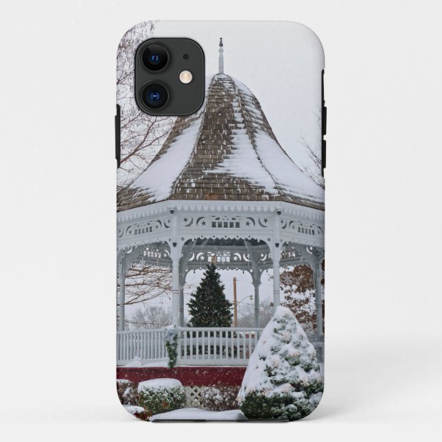 Capa Para iPhone 11 Gazebo na neve (Verso)