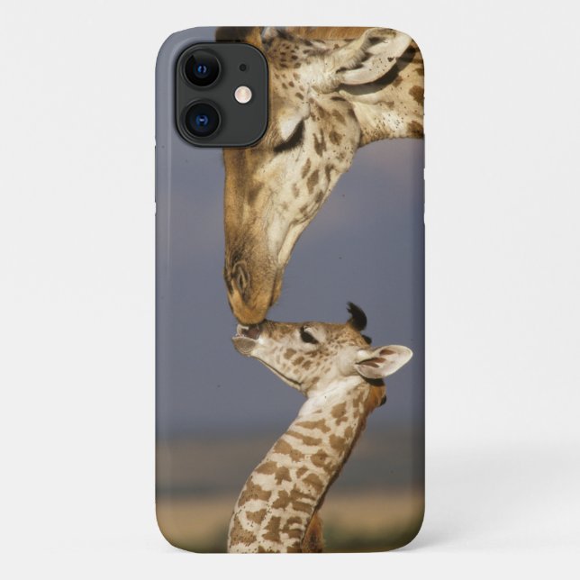Capa Para iPhone 11 Girafa Beijando Girafa Bebê (Verso)