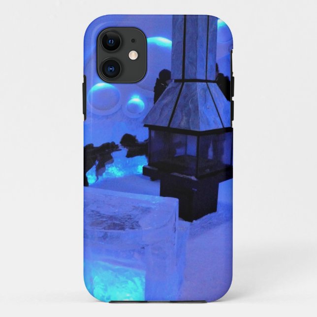 Capa Para iPhone 11 Hotel de Glace, Quebec, Canadá (Verso)