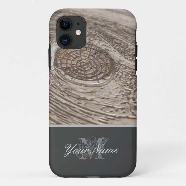Capa Para iPhone 11 Monograma personalizável com grunge de madeira! (Verso)
