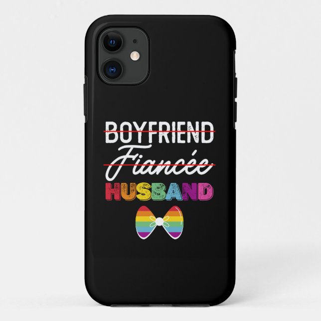 Capa Para iPhone 11 Namorado Fiance Husband Casamento gay Groom LGBTQ (Verso)