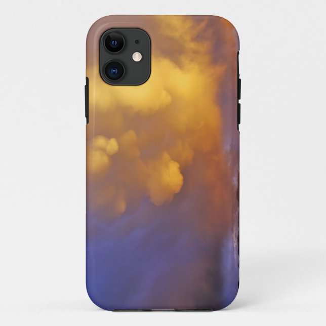 Capa Para iPhone 11 Nuvens de Tempestade na Cordilheira Centenária em  (Verso)