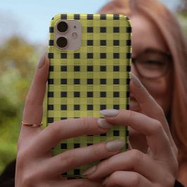 Capa Para iPhone 11 Padrão xadrez preto e amarelo elegante