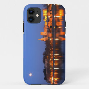 Capa Para iPhone 11 Palácio do Papa em Avinhão e o rio Ródano em